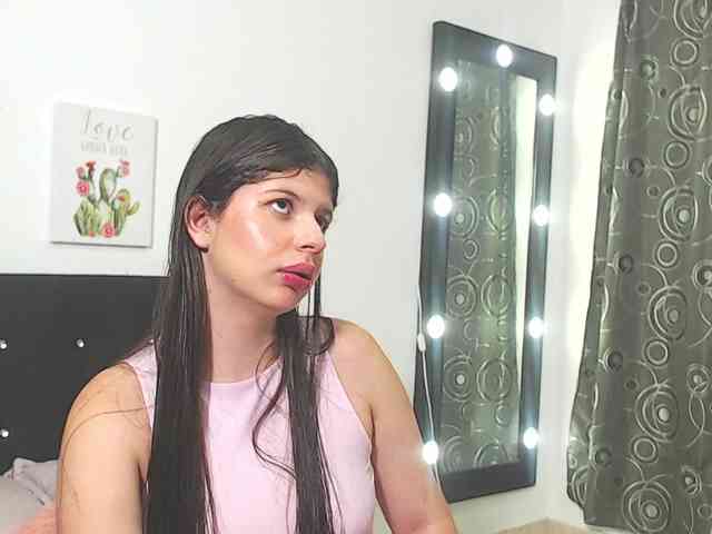Nicolane-Palmer1 webcam