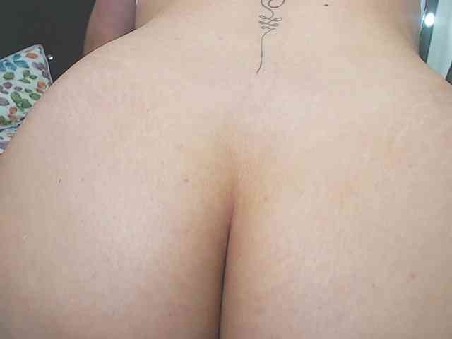 Nicolane-Palmer1 webcam