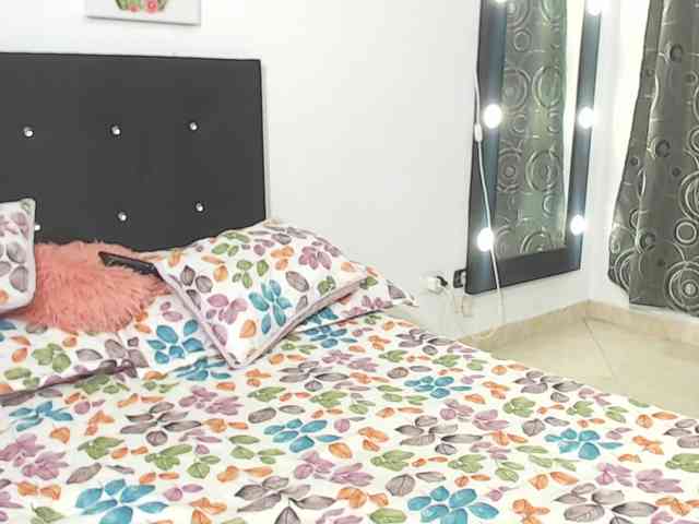Nicolane-Palmer1 webcam