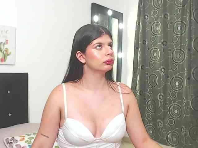 Nicolane-Palmer1 webcam