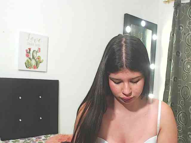 Nicolane-Palmer1 webcam