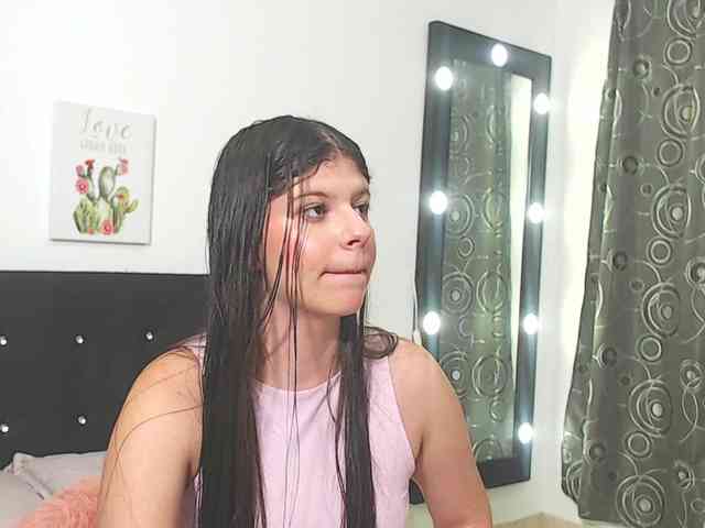 Nicolane-Palmer1 webcam