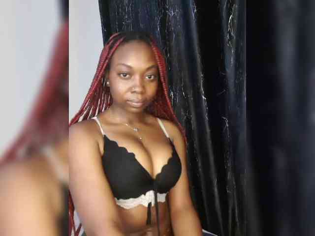spicyflorah webcam