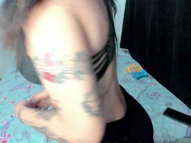 SexyBodygirl69 webcam