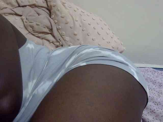 pretty-lioness webcam