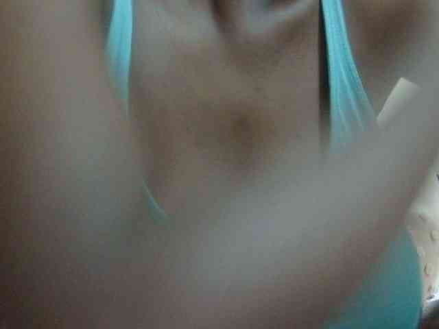 pretty-lioness webcam