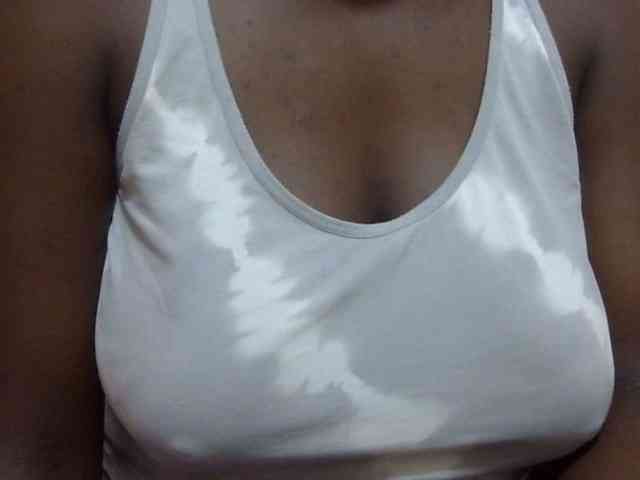 pretty-lioness webcam