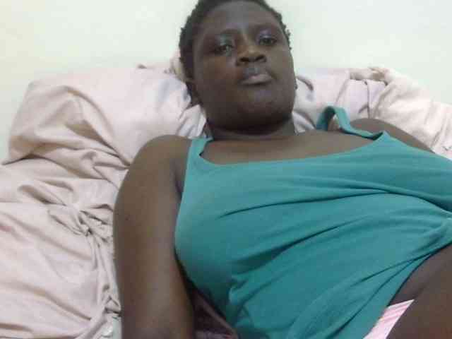 pretty-lioness webcam