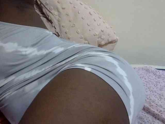 pretty-lioness webcam