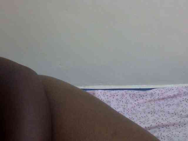 pretty-lioness webcam