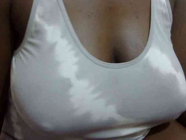 pretty-lioness webcam