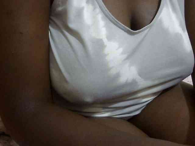 pretty-lioness webcam