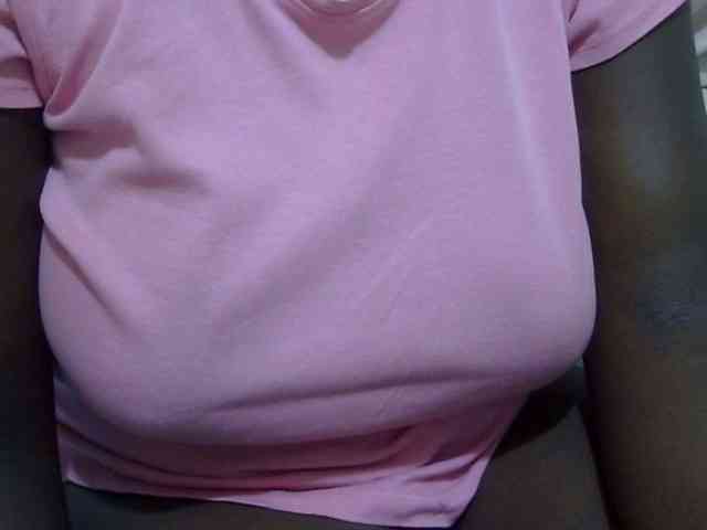 pretty-lioness webcam