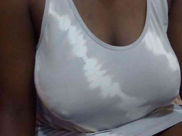 pretty-lioness pretty-lioness