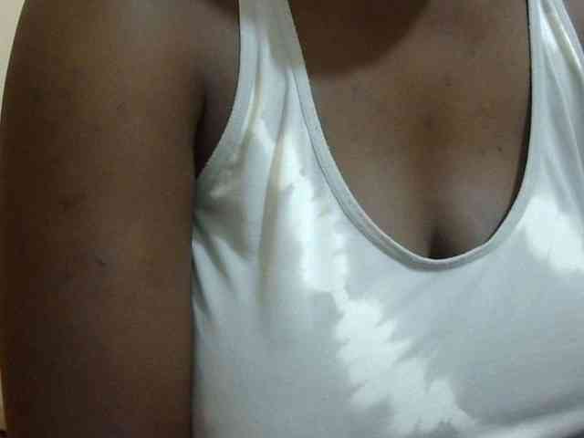 pretty-lioness webcam