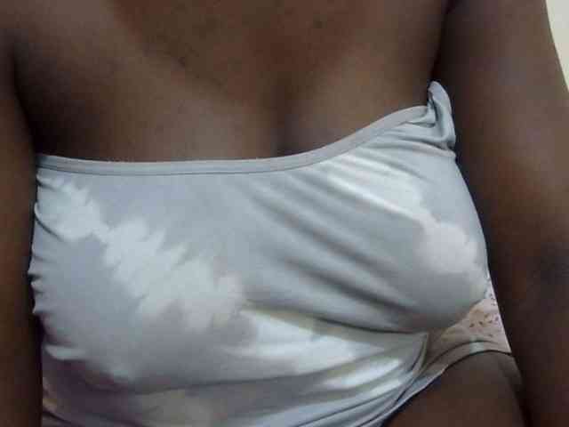 pretty-lioness bongacams