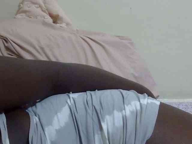 pretty-lioness webcam