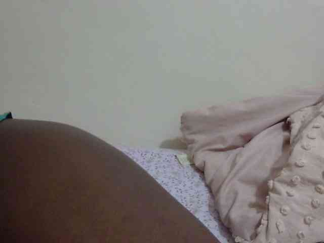 pretty-lioness webcam