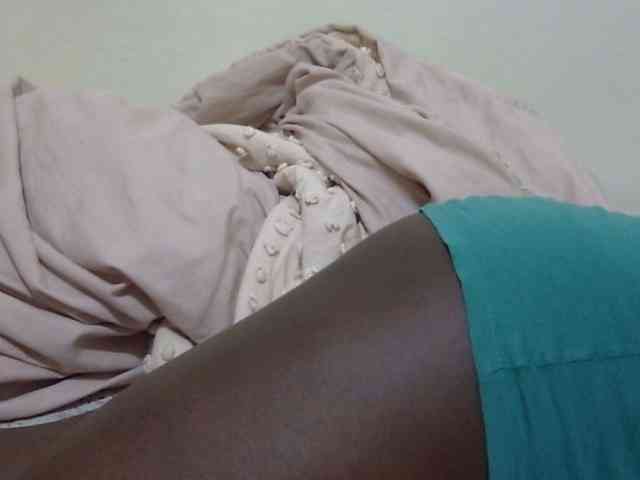 pretty-lioness webcam