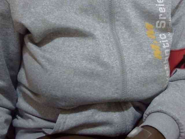 pretty-lioness webcam