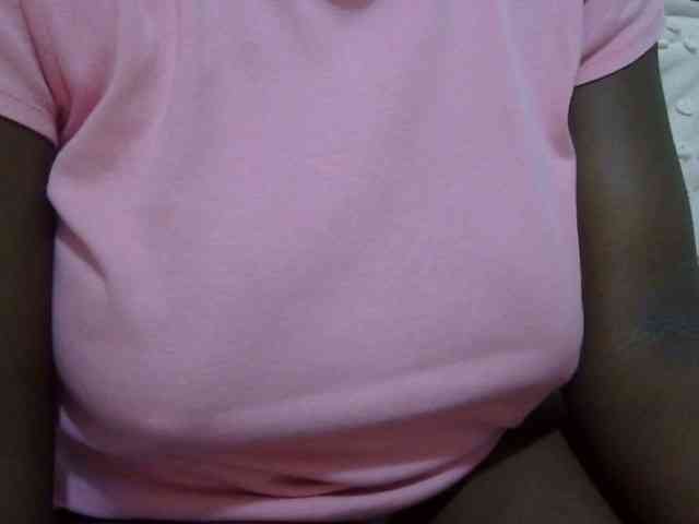 pretty-lioness webcam