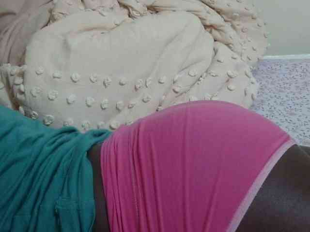 pretty-lioness webcam