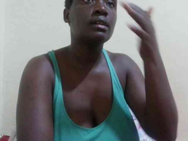 pretty-lioness webcam