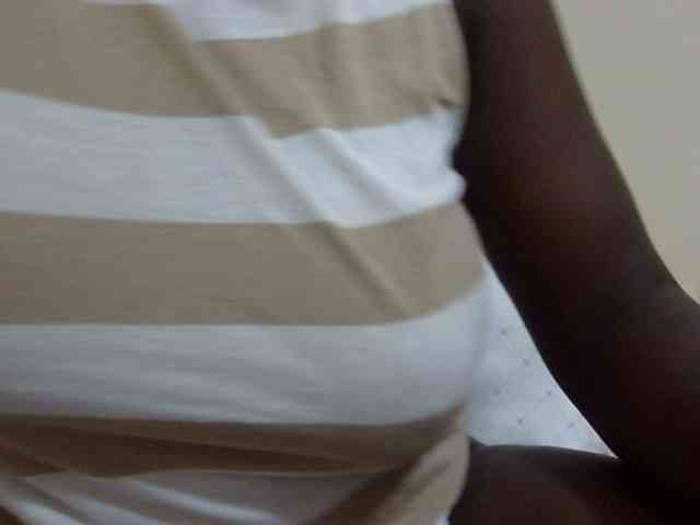 pretty-lioness webcam