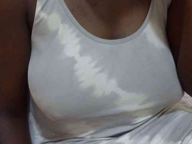 pretty-lioness webcam