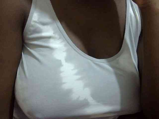 pretty-lioness webcam