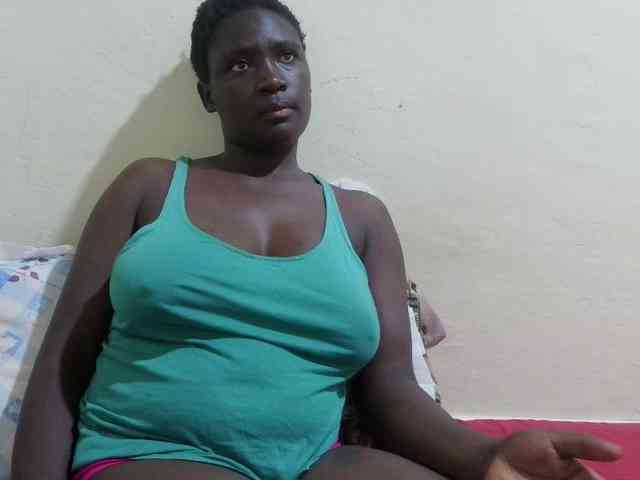 pretty-lioness webcam