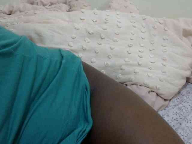 pretty-lioness webcam