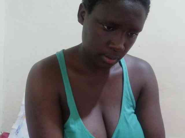 pretty-lioness webcam