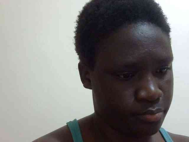 pretty-lioness webcam