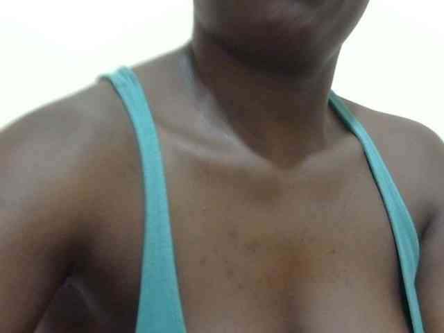 pretty-lioness webcam