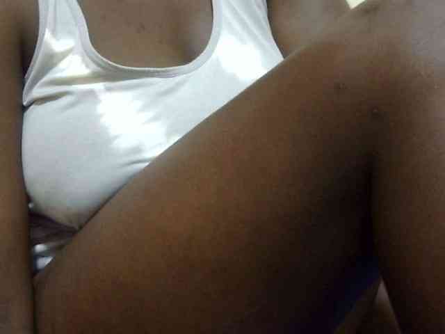 pretty-lioness pretty-lioness