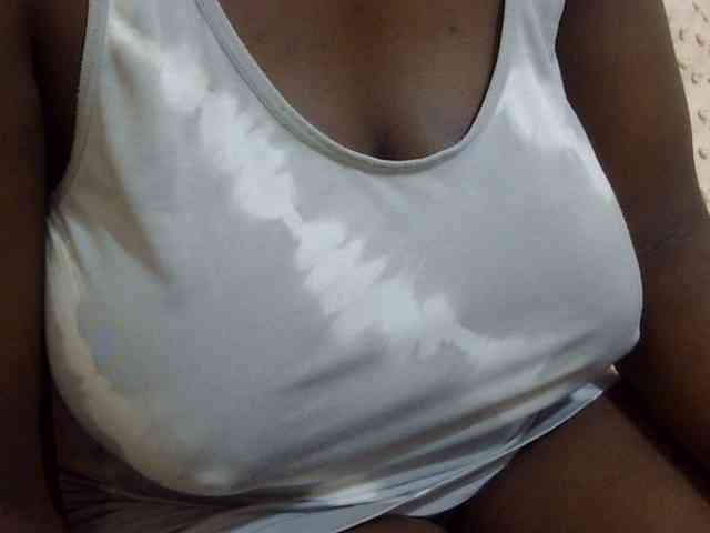 pretty-lioness webcam