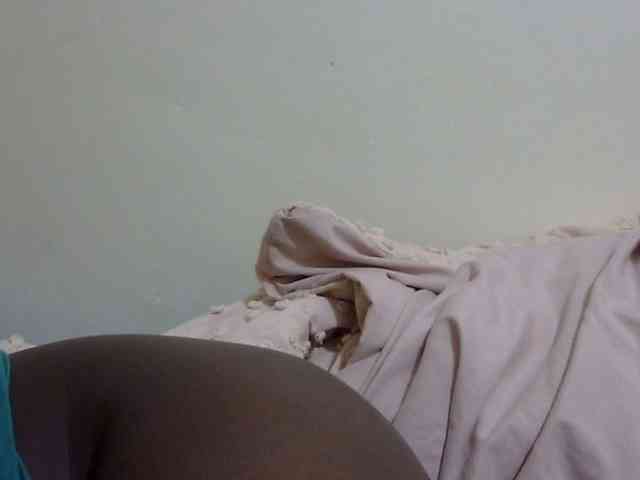 pretty-lioness webcam