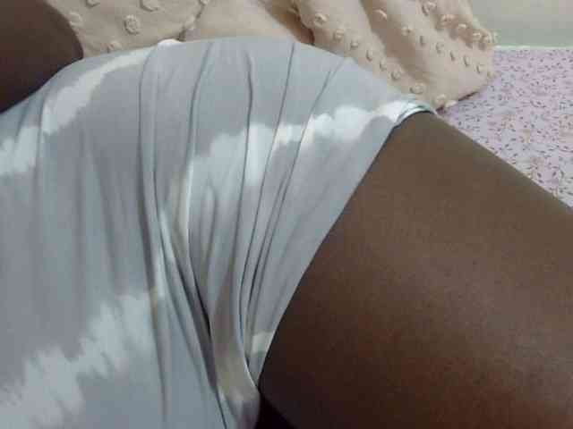 pretty-lioness webcam