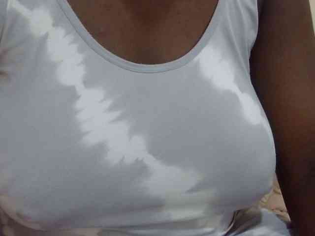 pretty-lioness webcam