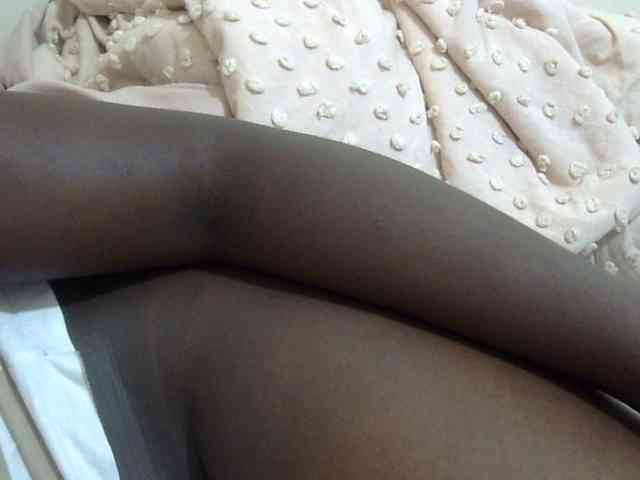 pretty-lioness webcam