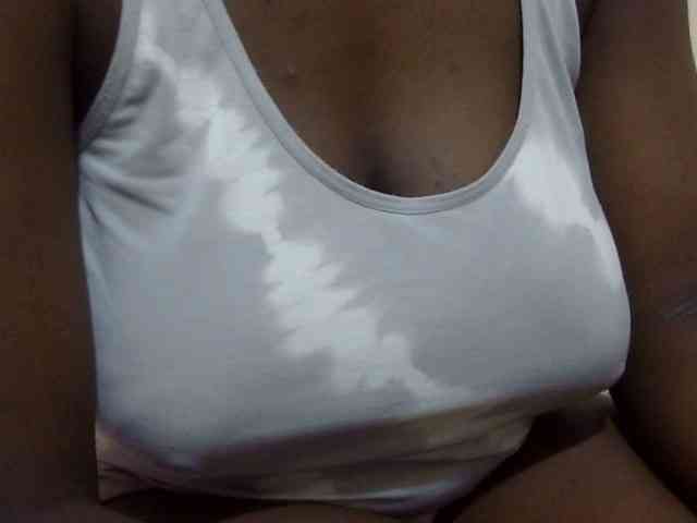 pretty-lioness webcam