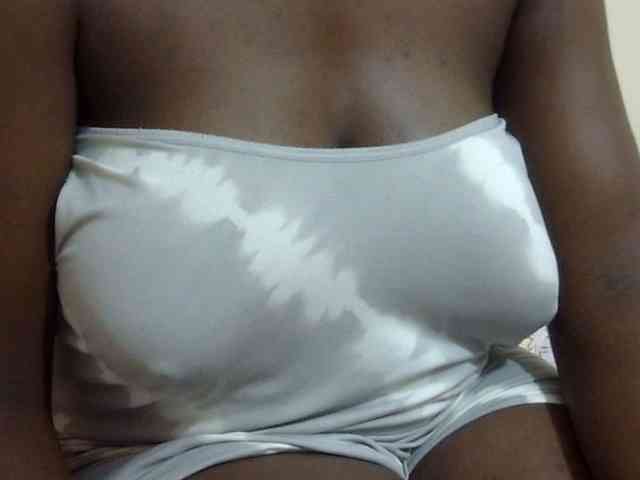 pretty-lioness webcam