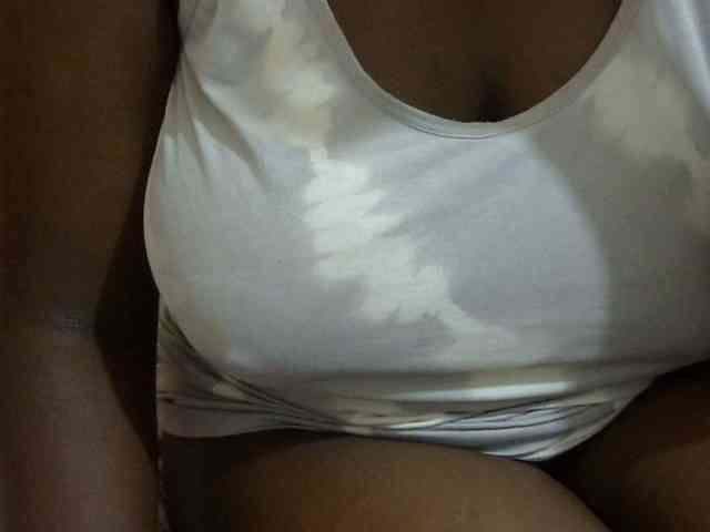 pretty-lioness webcam