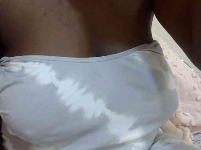 pretty-lioness webcam