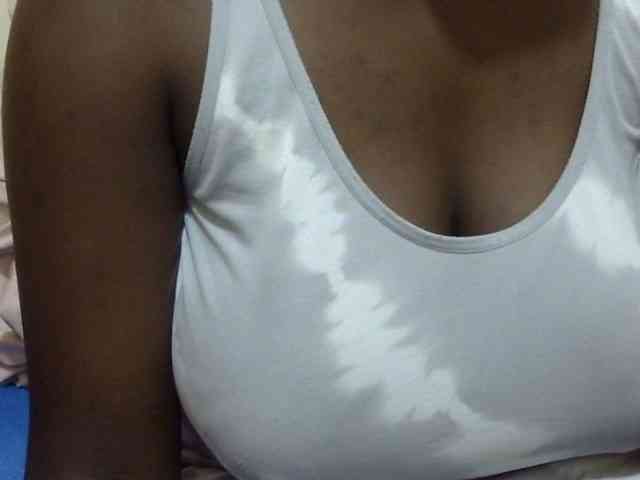 pretty-lioness pretty-lioness