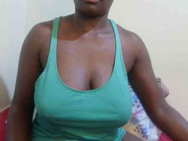 pretty-lioness webcam