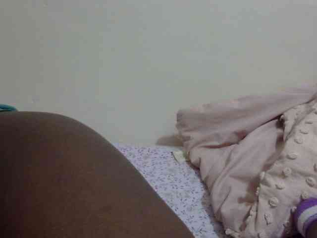 pretty-lioness webcam