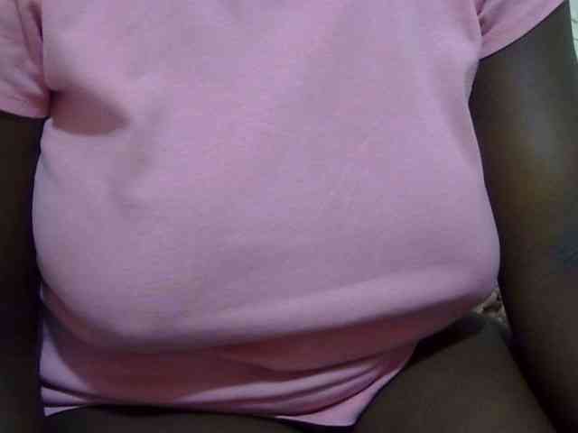 pretty-lioness webcam