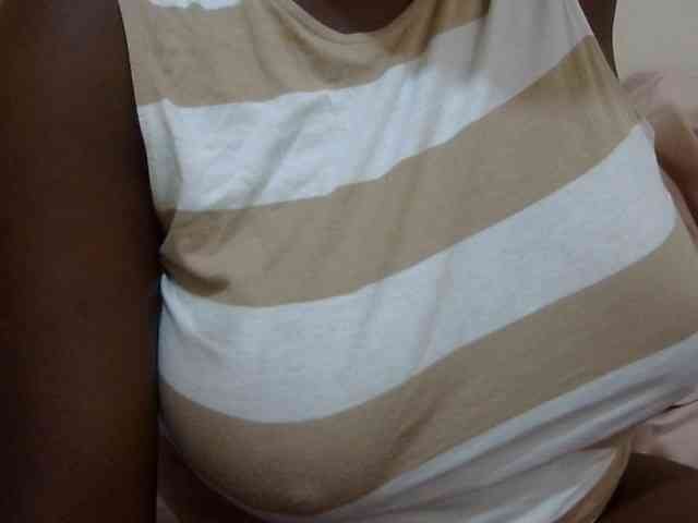 pretty-lioness webcam